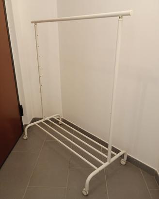 Stand Appendiabiti IKEA