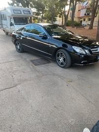 Mercedes e220 coupe