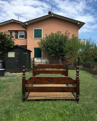 Letto Spagnolo