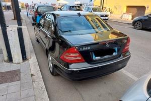 MERCEDES BENZ C220 cdi