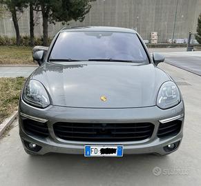 PORSCHE Cayenne 2ªs.'10-'18 - 2016