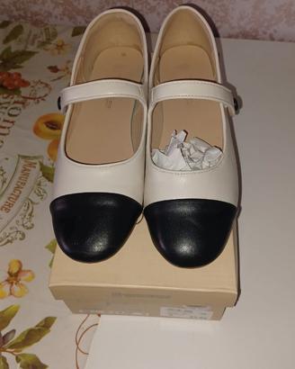 Scarpe alla baby