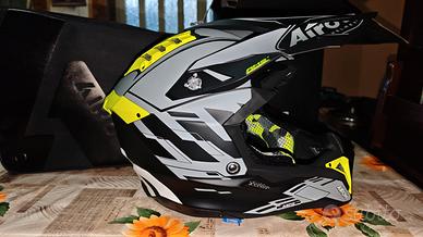 casco Airoh 