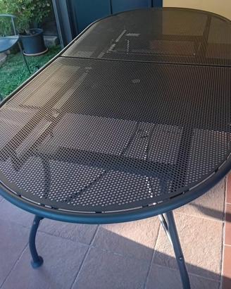 Tavolo da esterno