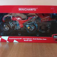 Ducati Desmosedici GP7 2007 - 1/12 Minichamps 