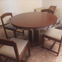 tavolo  rotondo allungabile e 4 sedie wintage 