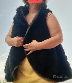 Gilet in Peluche Nero – Morbido, Caldo e Chic