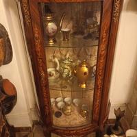 Vetrina Espositiva in Legno