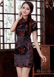 Vestito tradizionale orientale NUOVO