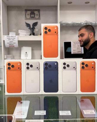 iPhone 17 Pro Max 256GB Arancione | Garanzia Apple