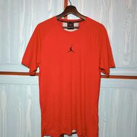 T-shirt Nike Dri-Fit Jordan rossa traspirante