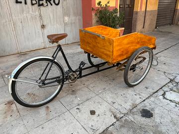 Bicicletta a tre ruote