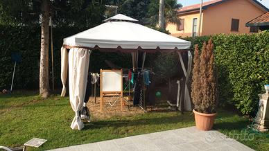 GAZEBO ROMA 3X3 con zanzariere