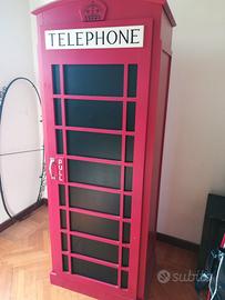 Cabina Telefonica Inglese Armadio