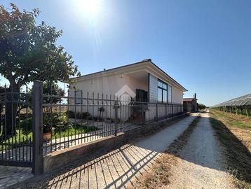 CASA INDIPENDENTE A CISTERNA DI LATINA