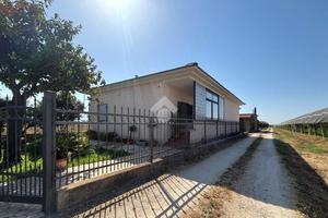 CASA INDIPENDENTE A CISTERNA DI LATINA