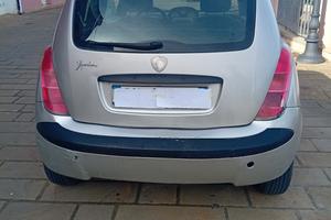  lancia y 1200 benzina