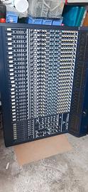 Mixer behringer