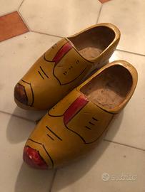 Zoccoli olandesi in legno