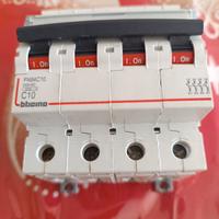interruttore biticino magnetotermico FN84C10