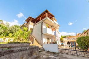 Appartamento di 150 m² con 5 locali e box auto a R