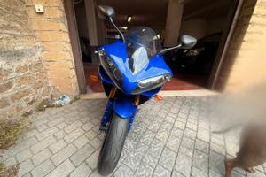 Yamaha R1