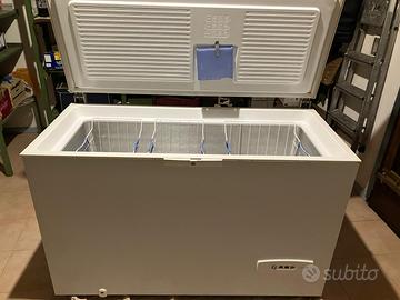 Whirlpool congelatore mod. AGF 6452 AP