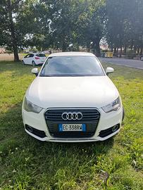 audi A1 - 208.000 km - catena appena rifatta!