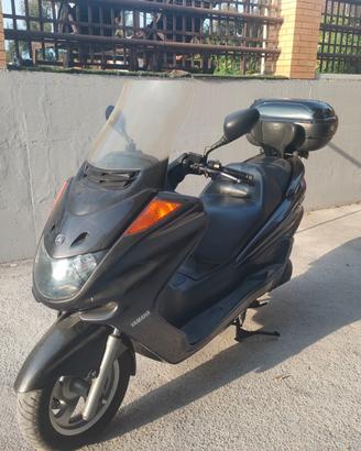 Scooter yamaha majesty 250