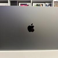 Macbook Air 13,6” 2022 M2 8GB Ram / 512GB SSD