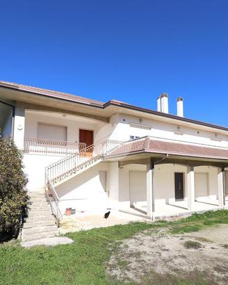 VILLA SINGOLA A BUCCHIANICO