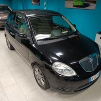 Lancia Ypsilon 1.2 Oro Plus