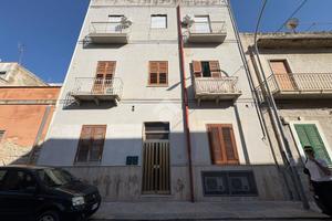 4 LOCALI A TRAPANI