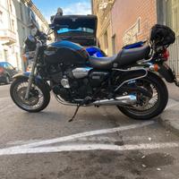 Triumph legend 900