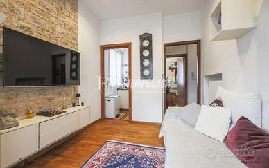 BILOCALE RISTRUTTURATO CON TERRAZZO ABITABILE