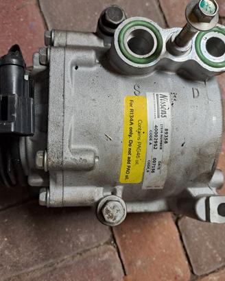 Compressore aria condizionata