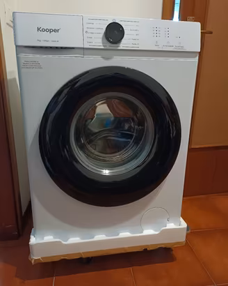 Lavatrice nuova - in garanzia - 7 Kg slim