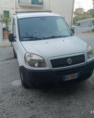 furgone Fiat Doblò 