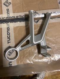 Pedana poggiapiedi r 1250r rs lato dx