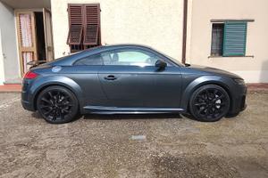 Audi TT 45 tfsi