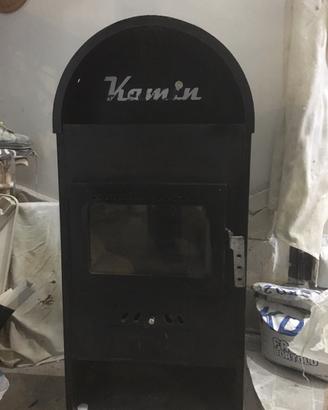 Stufa a legna kamin