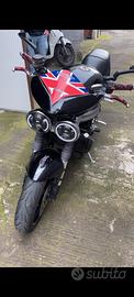 triumph daytona 955i