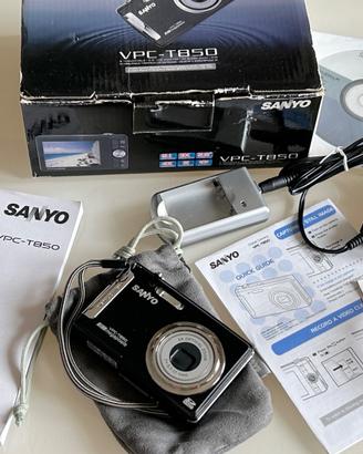 Sanyo VPC-T850 8.1 Megapixels