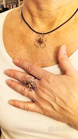 Set Parure Anello regolabile + collana fiore inox