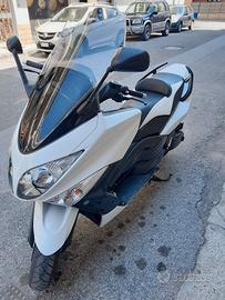 Yamaha T Max - 01/2009 - 48130 km
