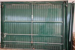 Porta garage. Basculante.
