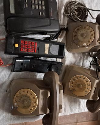 vecchi telefoni 
