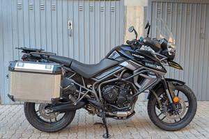 Triumph Tiger 800 XRX