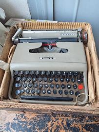 Olivetti lettera 22 con scatola originale