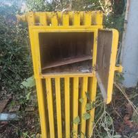 Radiatore - scaldavivande vintage in Ghisa.